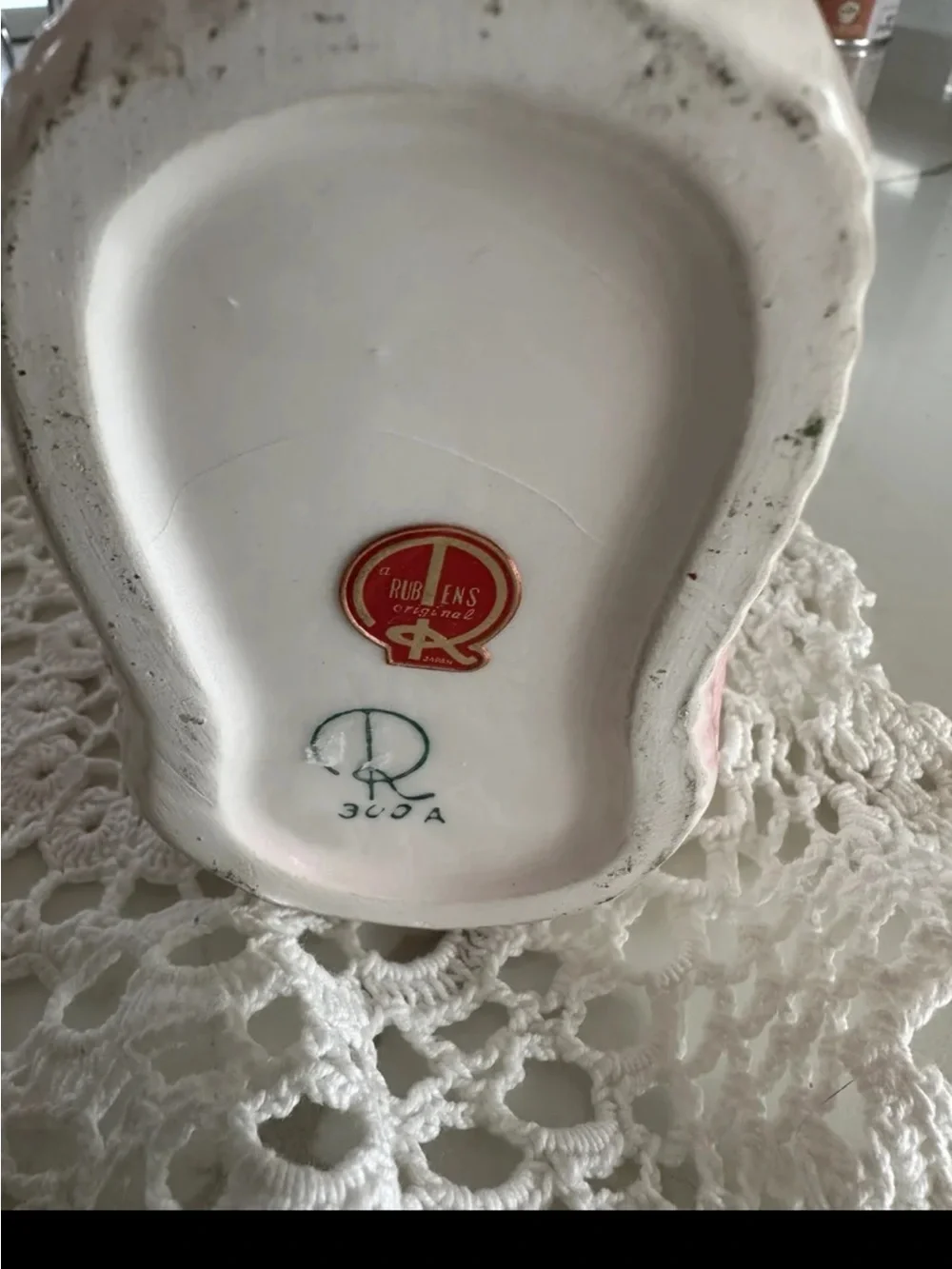 Vintage Rubens Originals ceramic pink Baby bootie Model # 300A Japan